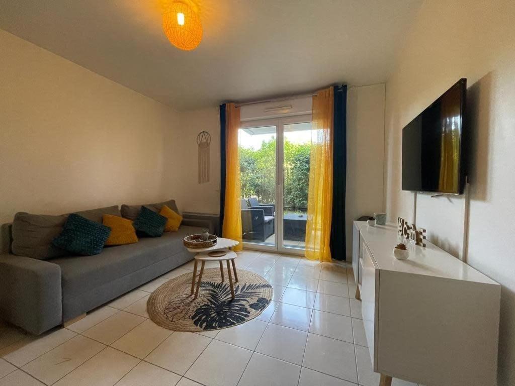 Appart The Good Stay Disneyland Montevrain Bagian luar foto